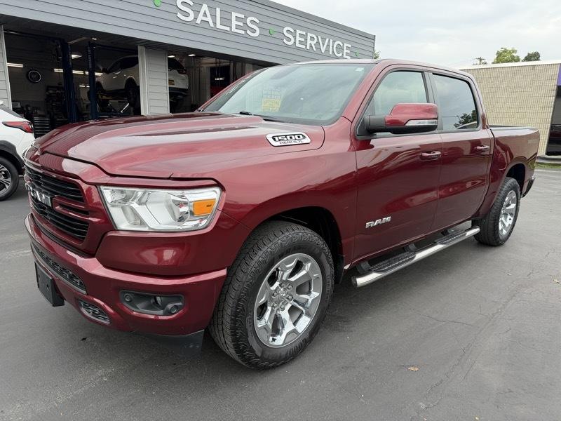 RAM 1500 Big Horn Crew Cab SWB 4WD 2020