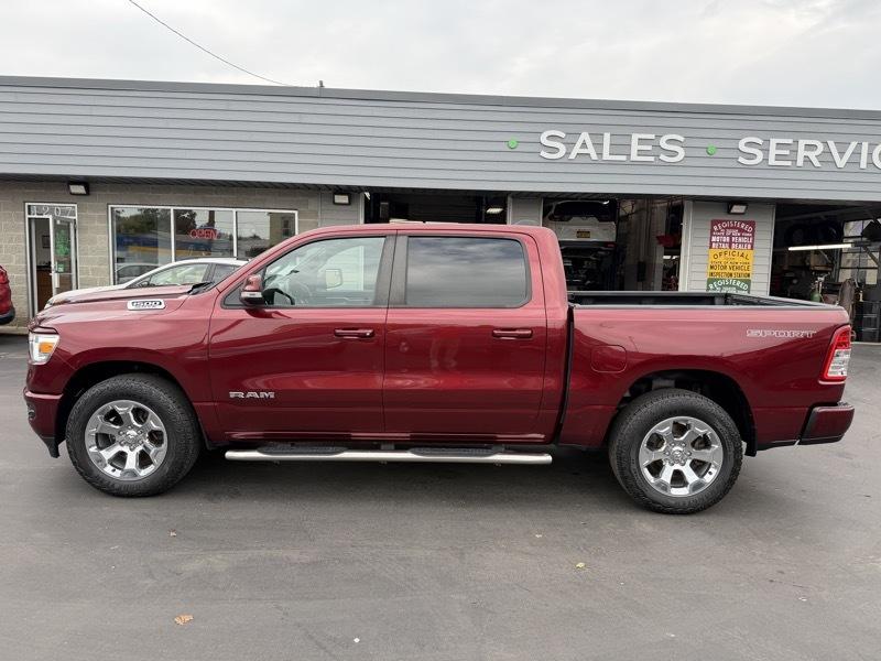 RAM 1500 Big Horn Crew Cab SWB 4WD 2020