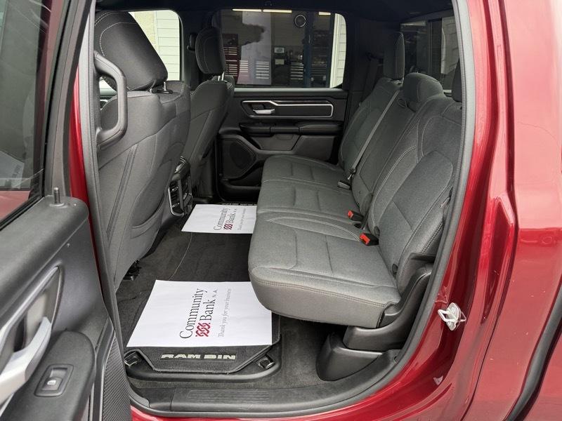 RAM 1500 Big Horn Crew Cab SWB 4WD 2020