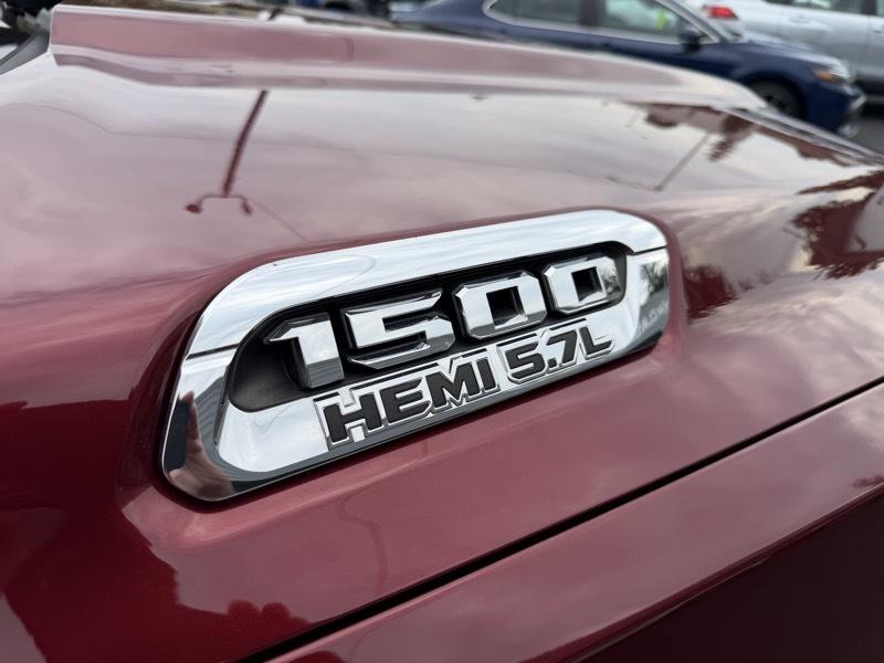 RAM 1500 Big Horn Crew Cab SWB 4WD 2020