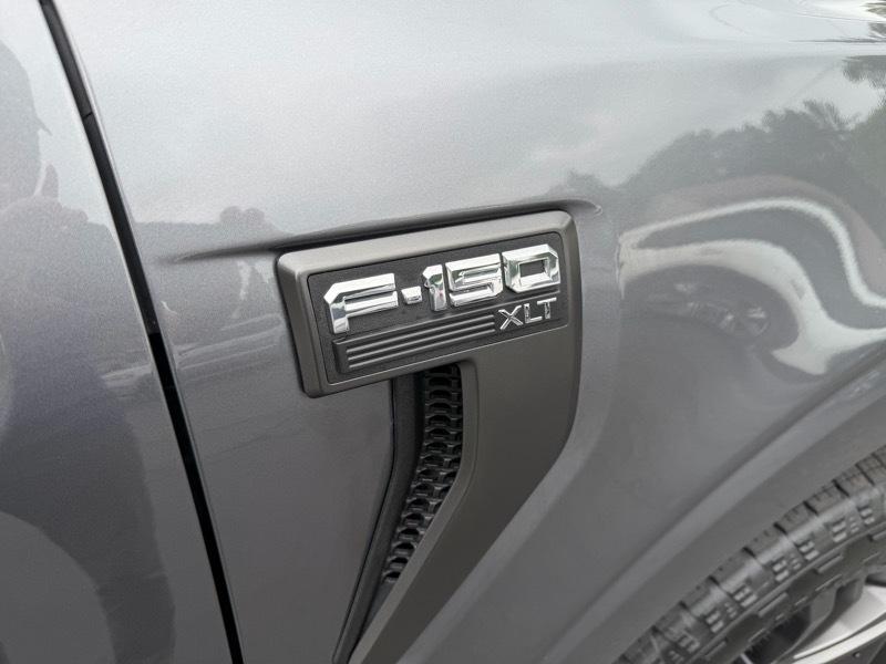 Ford F-150 XLT SuperCrew 5.5-ft. Bed 4WD 2022