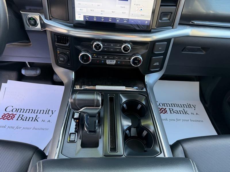 Ford F-150 Lariat SuperCrew 5.5-ft. Bed 4WD 2023