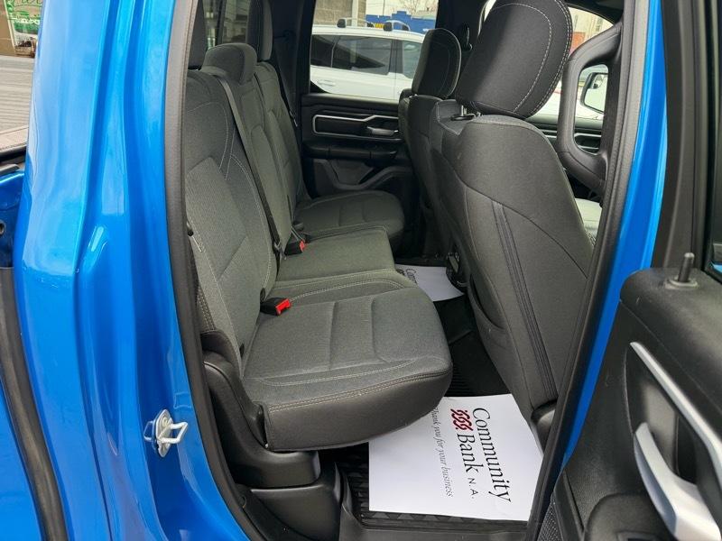 RAM 1500 Big Horn Quad Cab 4WD 2022