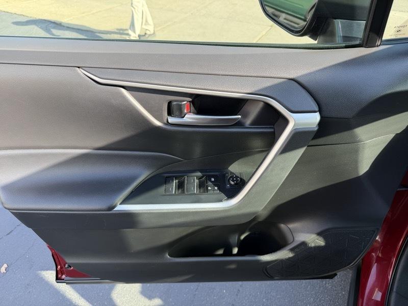 Toyota RAV4 XLE AWD 2024