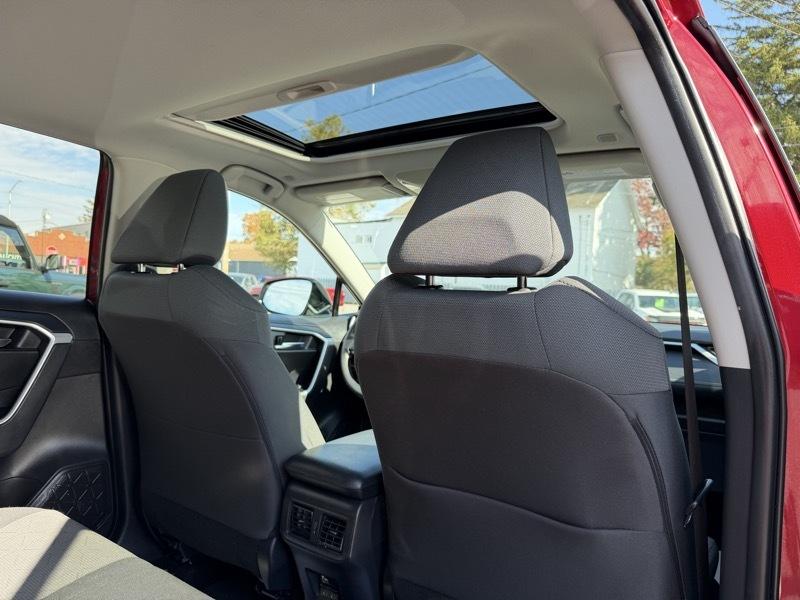 Toyota RAV4 XLE AWD 2024