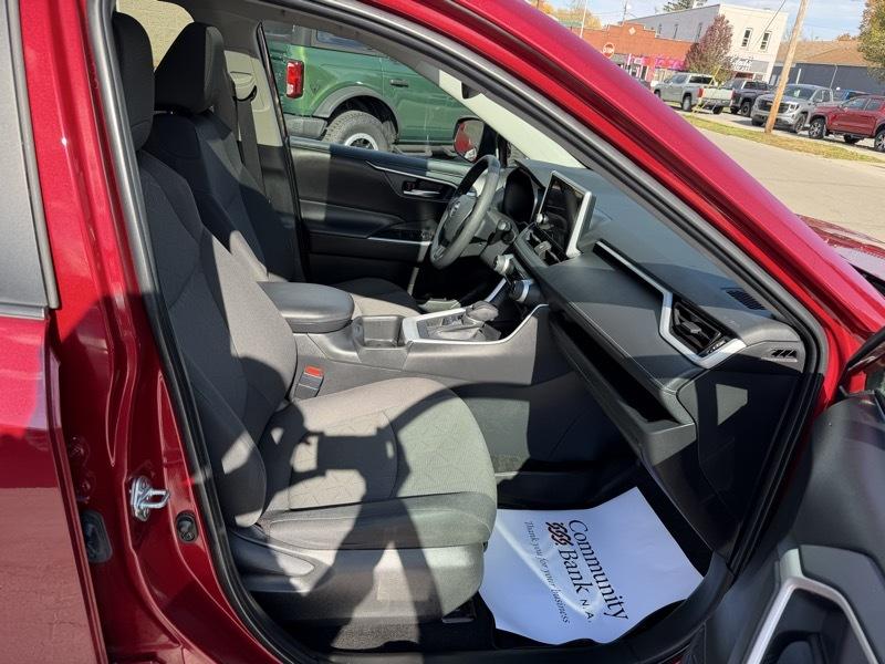 Toyota RAV4 XLE AWD 2024