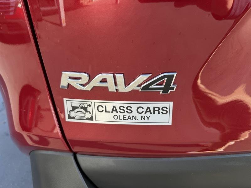 Toyota RAV4 XLE AWD 2024