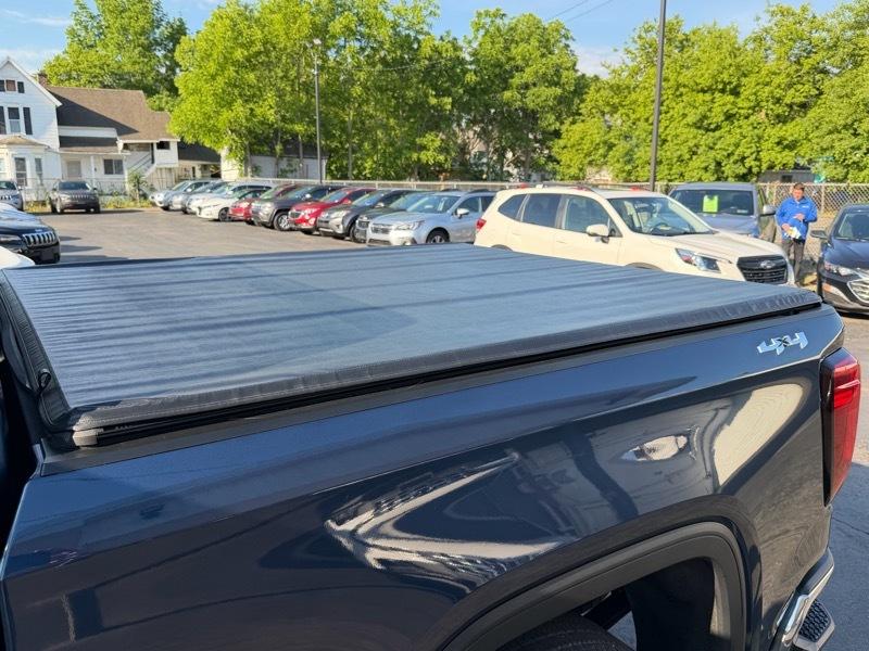 GMC Sierra 1500 SLT Crew Cab Short Box 4WD 2019