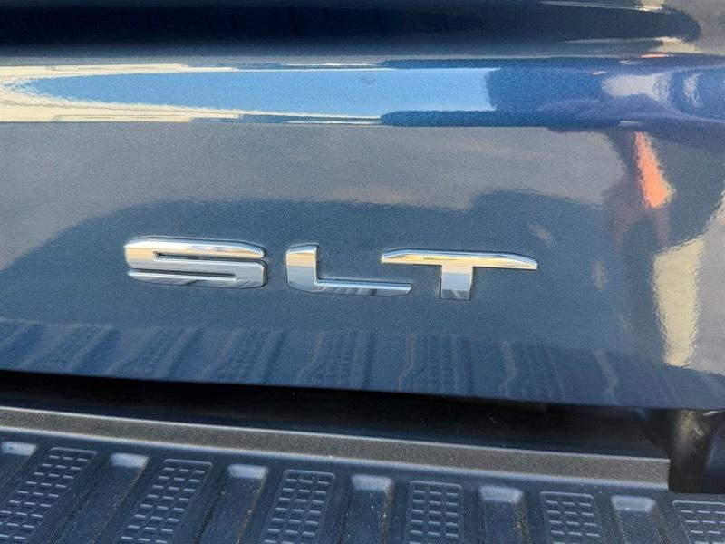 GMC Sierra 1500 SLT Crew Cab Short Box 4WD 2019