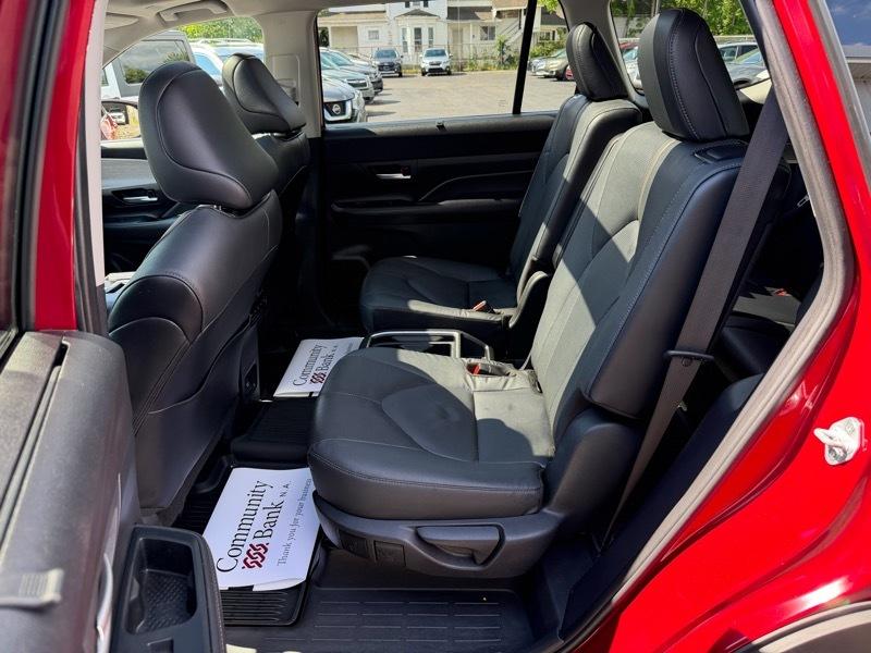Toyota Grand Highlander Platinum AWD 2024