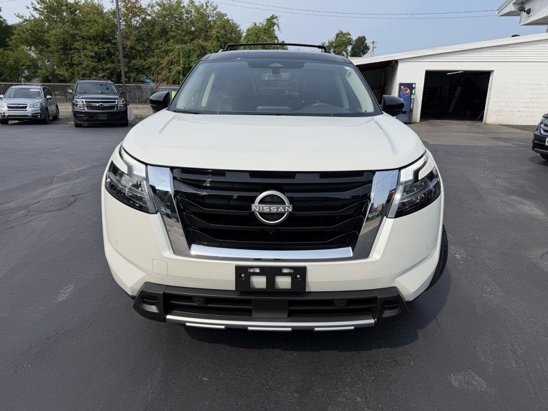 Nissan Pathfinder SL 4WD 2024
