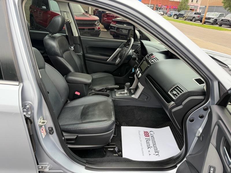 Subaru Forester Limited AWD 2017
