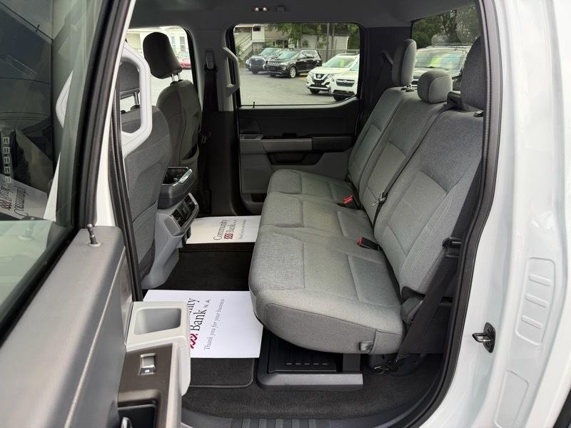 Ford F-150 XLT SuperCrew 4WD 2024