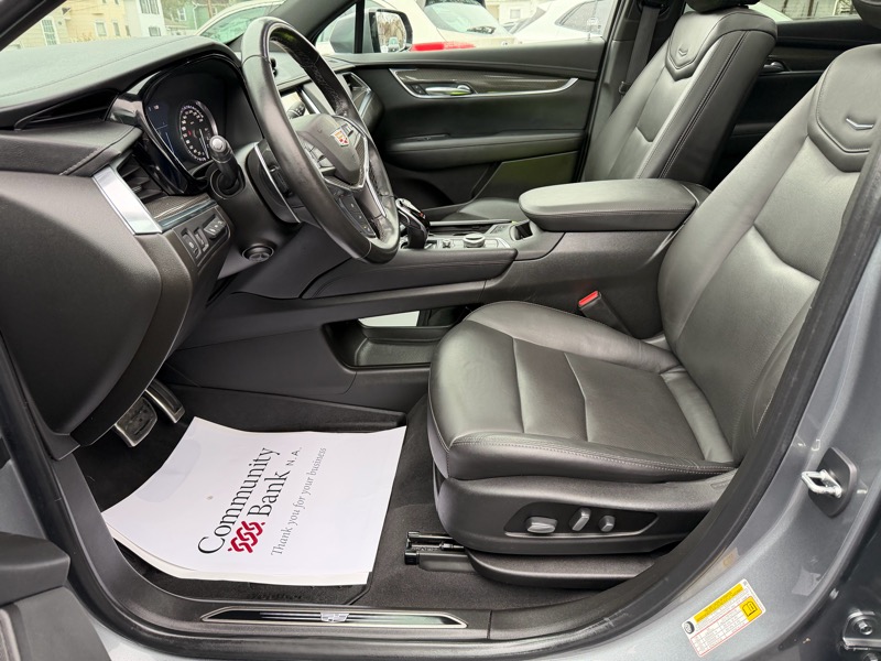 Cadillac XT5 Sport AWD 2021