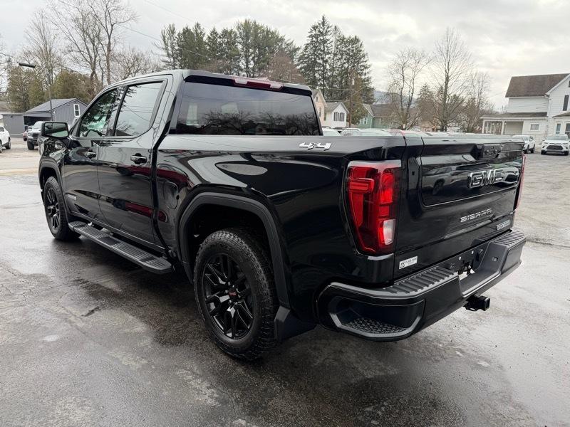 GMC Sierra 1500 Elevation L Crew Cab 4WD 2022
