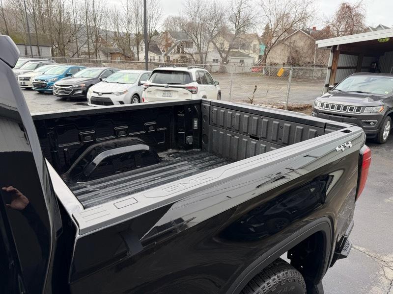 GMC Sierra 1500 Elevation L Crew Cab 4WD 2022