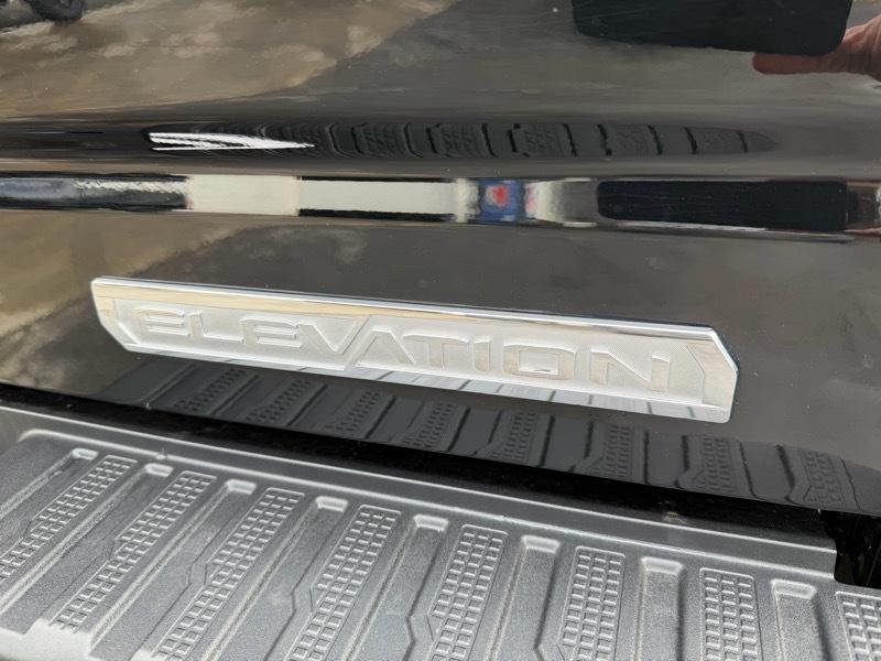 GMC Sierra 1500 Elevation L Crew Cab 4WD 2022