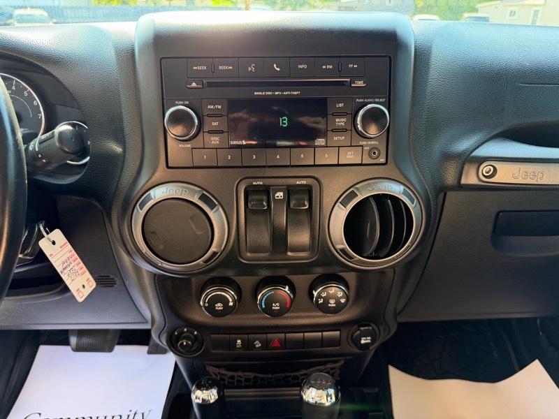 Jeep Wrangler Sport 4WD 2017