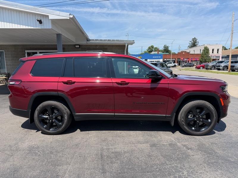 Jeep Grand Cherokee L Limited 4WD 2025