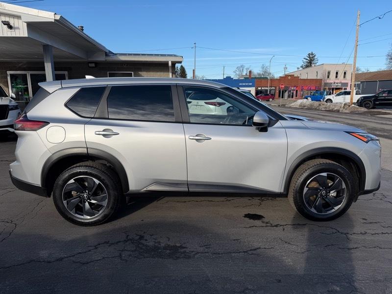 Nissan Rogue SV AWD 2025