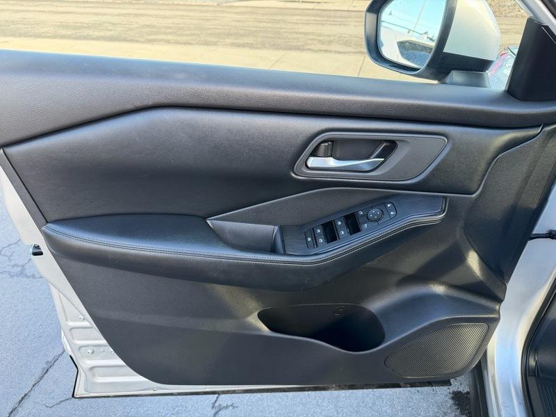 Nissan Rogue SV AWD 2025