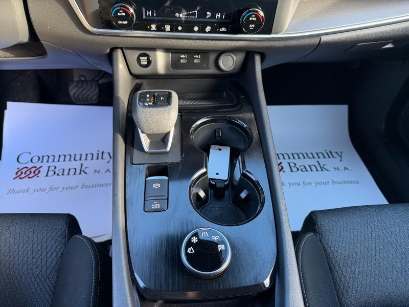 Nissan Rogue SV AWD 2025