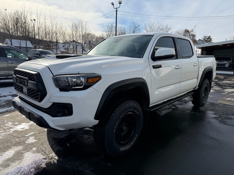 Toyota Tacoma  2018