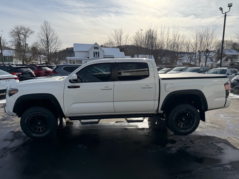 Toyota Tacoma  2018