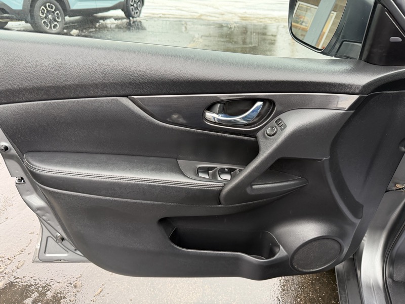 Nissan Rogue SV AWD 2018