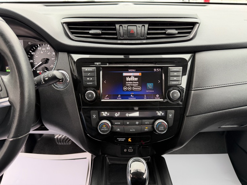 Nissan Rogue SV AWD 2018