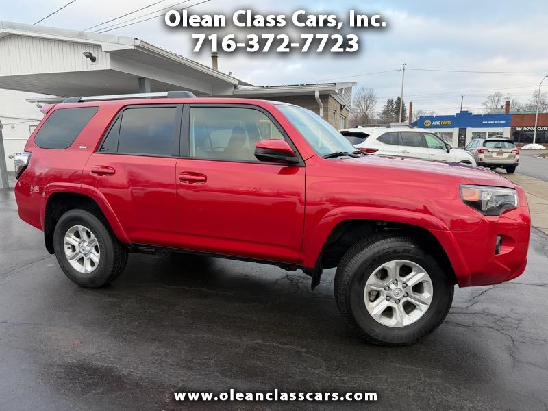 2024 Toyota 4Runner SR5 4WD