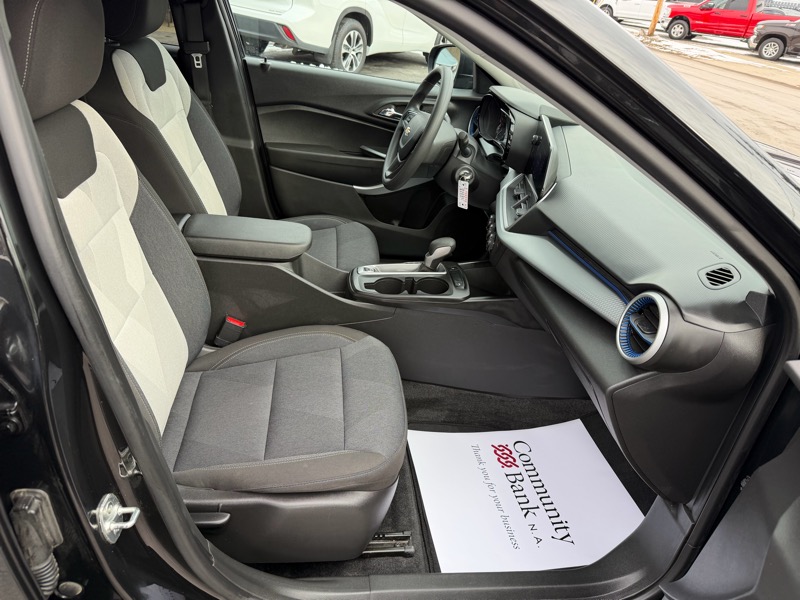 Chevrolet Trax LS 2024