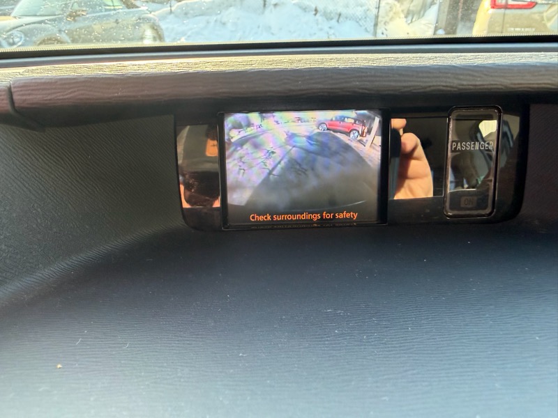 Toyota Sienna XLE FWD 8-Passenger V6 2012