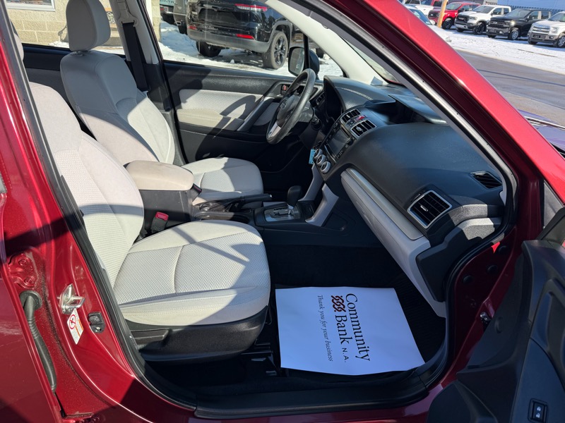 Subaru Forester  2017