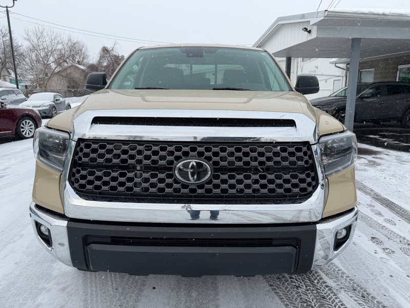 Toyota Tundra SR5 5.7L V8 Double Cab 4WD 2020
