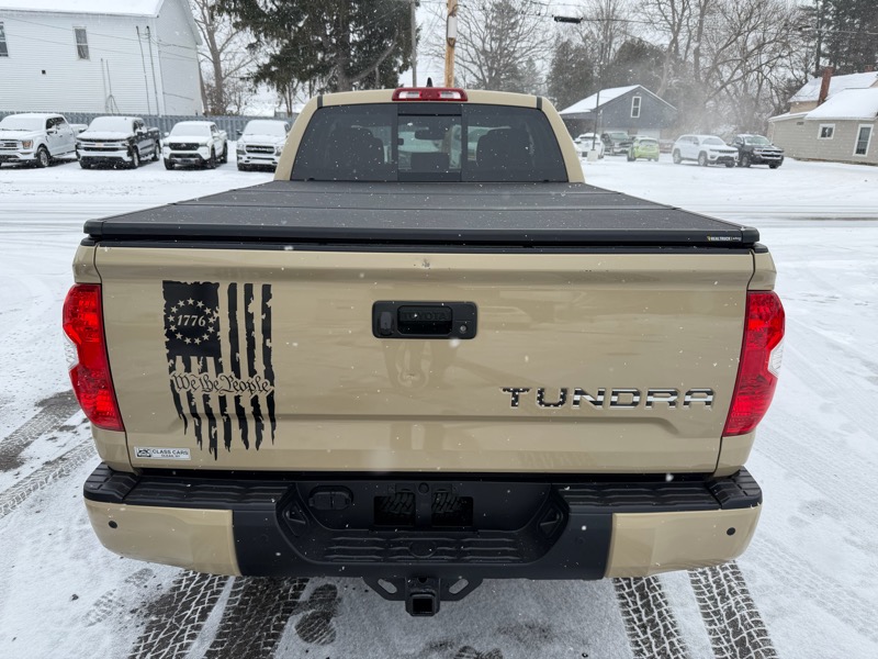 Toyota Tundra SR5 5.7L V8 Double Cab 4WD 2020