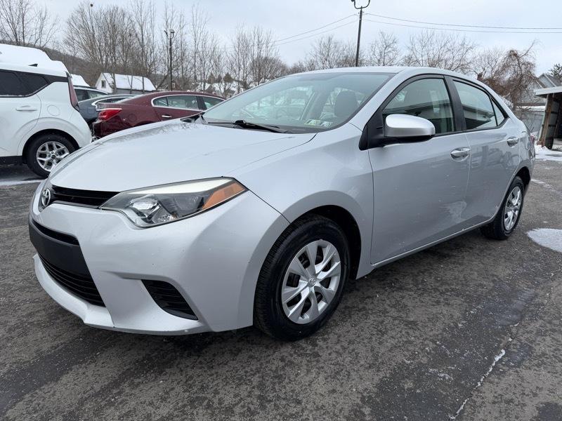 Toyota Corolla LE 2015