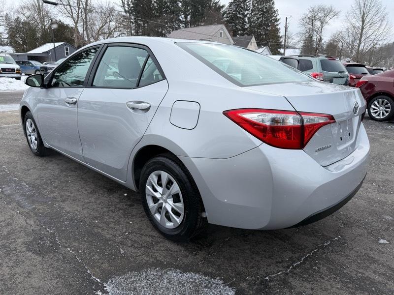 Toyota Corolla LE 2015