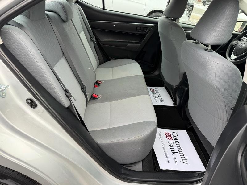 Toyota Corolla LE 2015