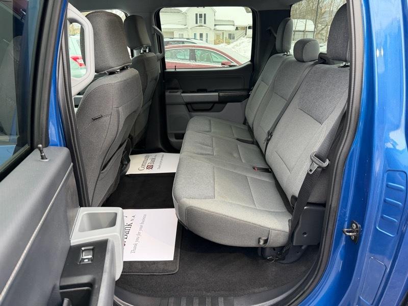 Ford F-150 XLT SuperCrew 4WD 2025