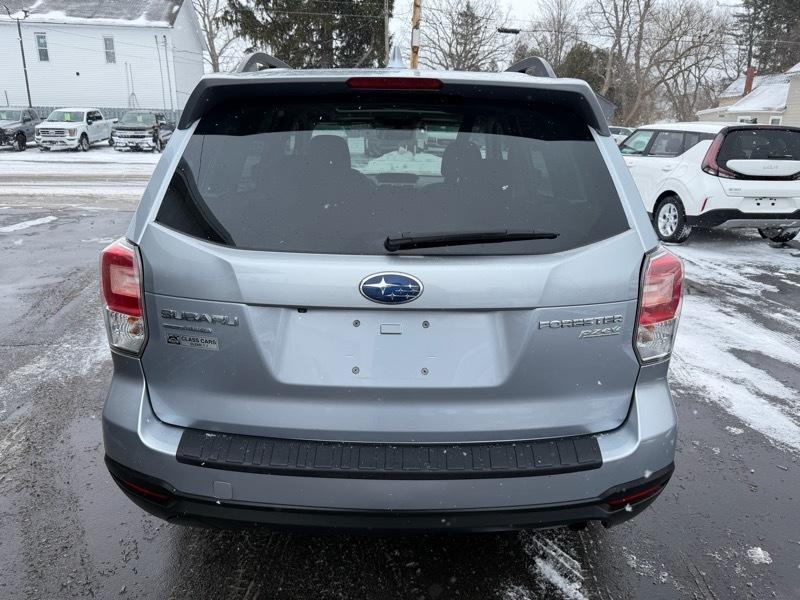 Subaru Forester 2.5i Premium PZEV CVT 2017