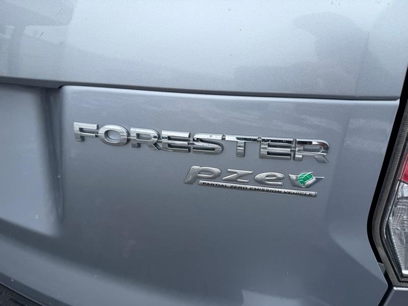 Subaru Forester 2.5i Premium PZEV CVT 2017