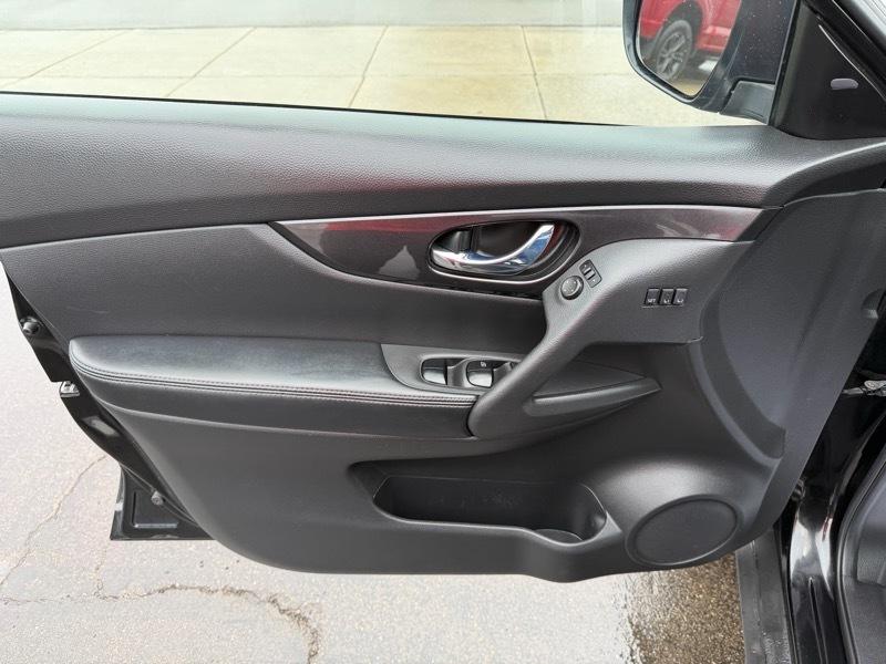 Nissan Rogue SV AWD 2018