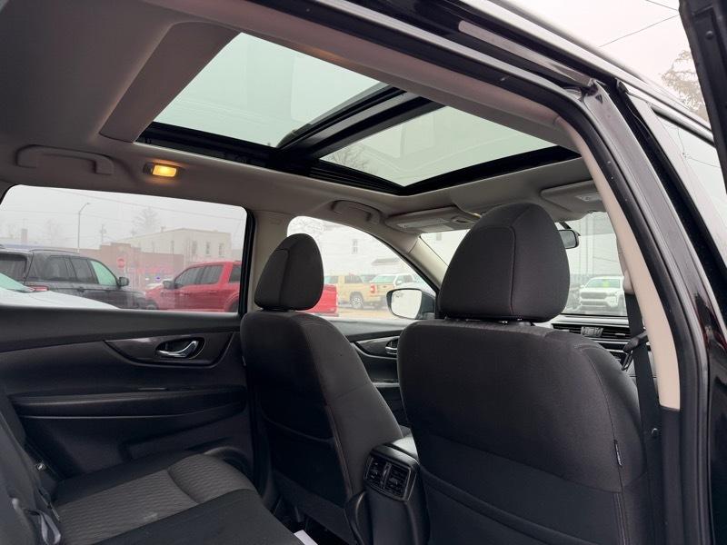 Nissan Rogue SV AWD 2018