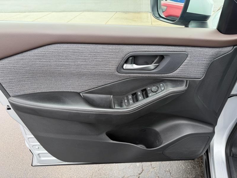 Nissan Rogue SV AWD 2023