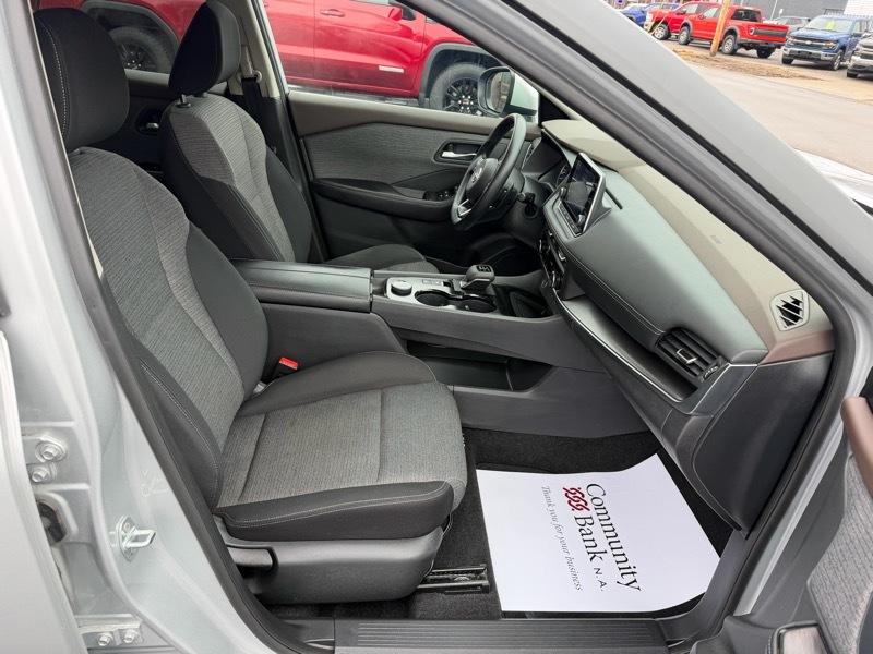 Nissan Rogue SV AWD 2023