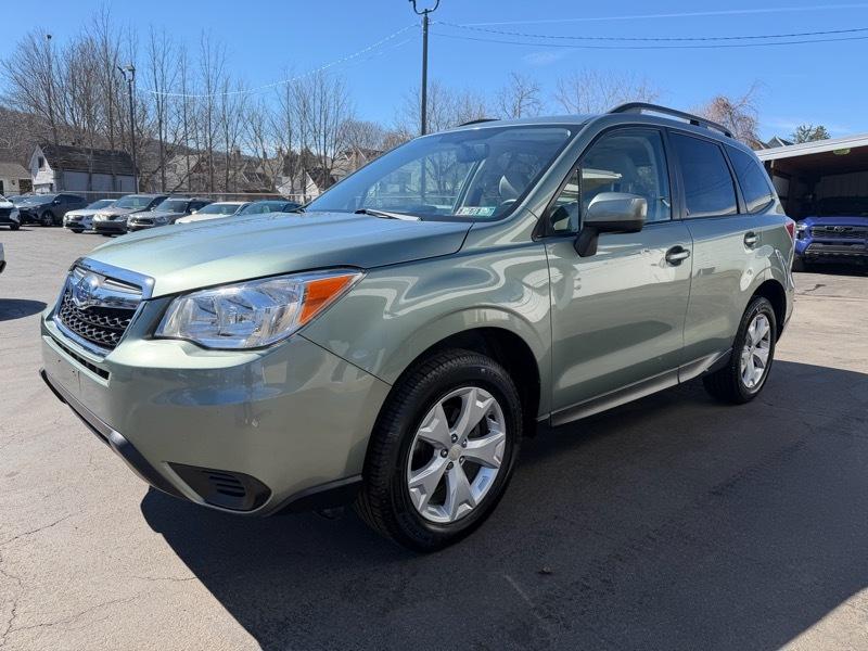 Subaru Forester 2.5i Premium PZEV CVT 2016