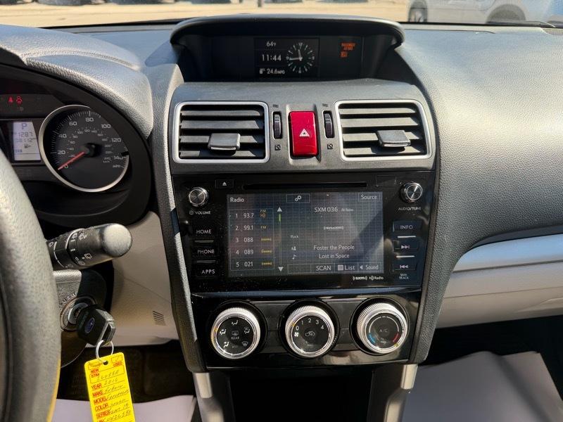 Subaru Forester 2.5i Premium PZEV CVT 2016