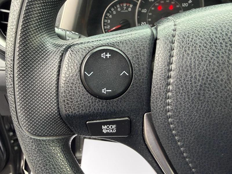 Toyota RAV4 LE AWD 2016