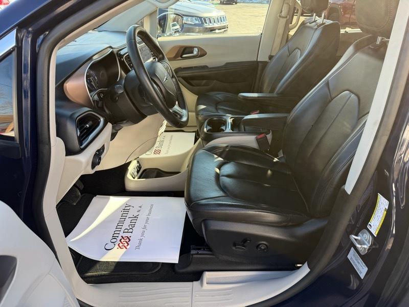 Chrysler Pacifica Touring-L 2017